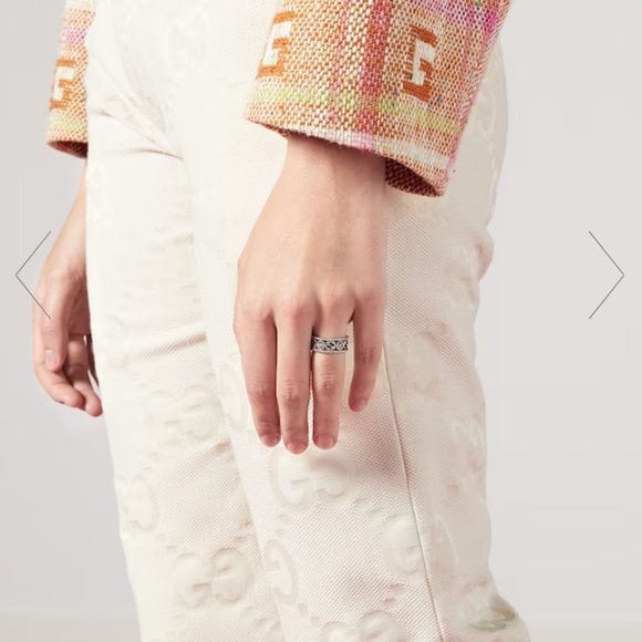 GUCCI INTERLOCKING SILVER RING - Picture 5 of 11